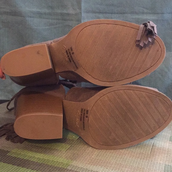 Quips laceup heels - Picture 3 of 4